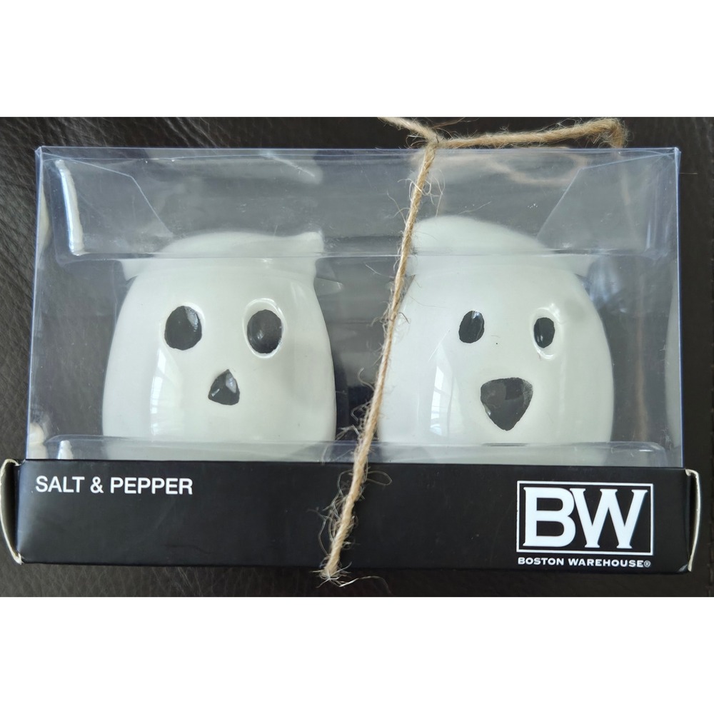 Boston Warehouse Ghost Salt and Pepper Shaker Set White Ceramic Halloween 12007